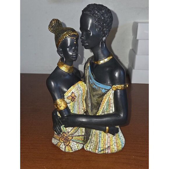 Decorative Resin African Couple Statue with Gold Trim Garments 9 Inch - Picture 10 of 10